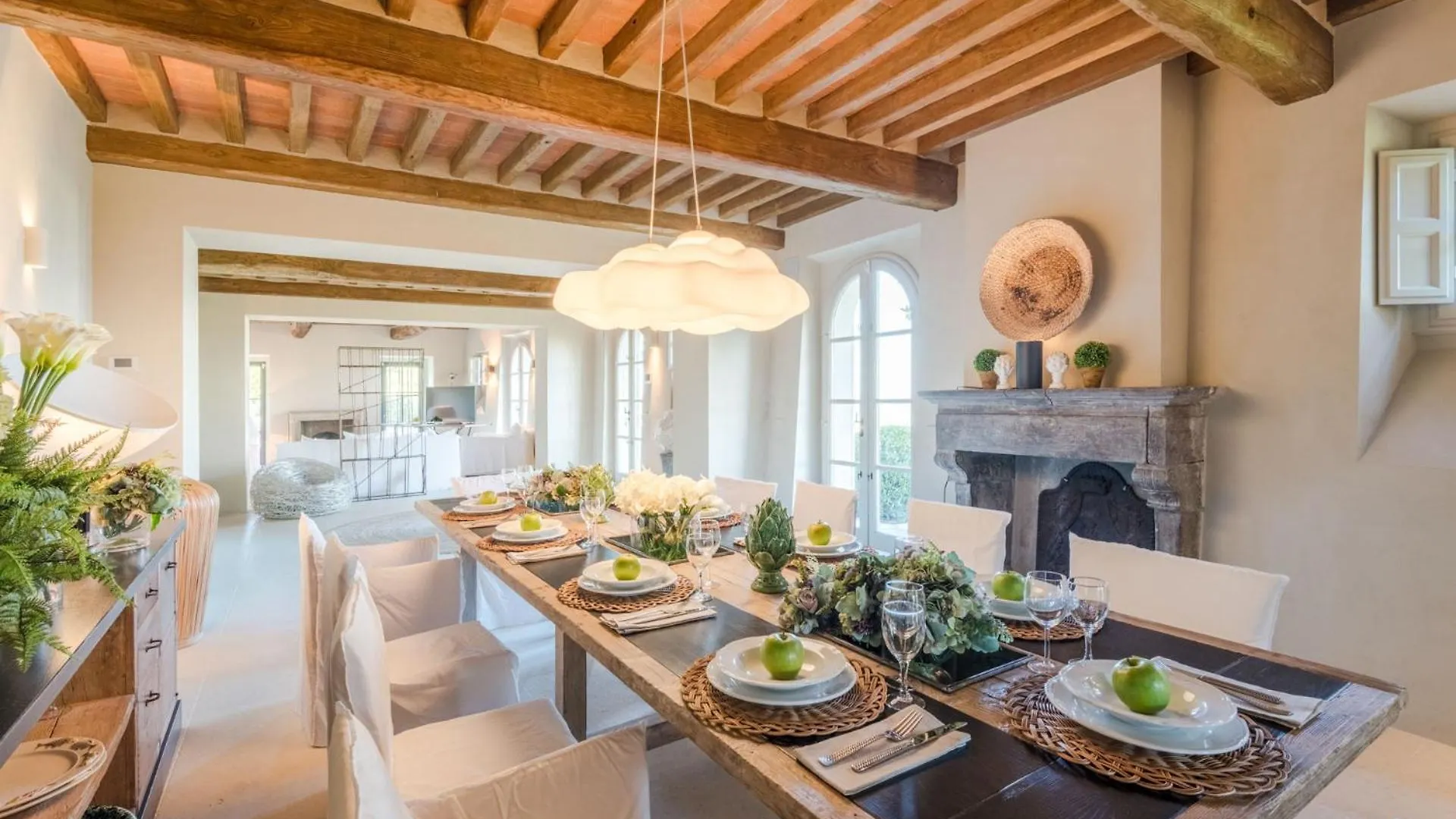 Villa Sunset, Luxury Farmhouse With Infinity Pool Lucca