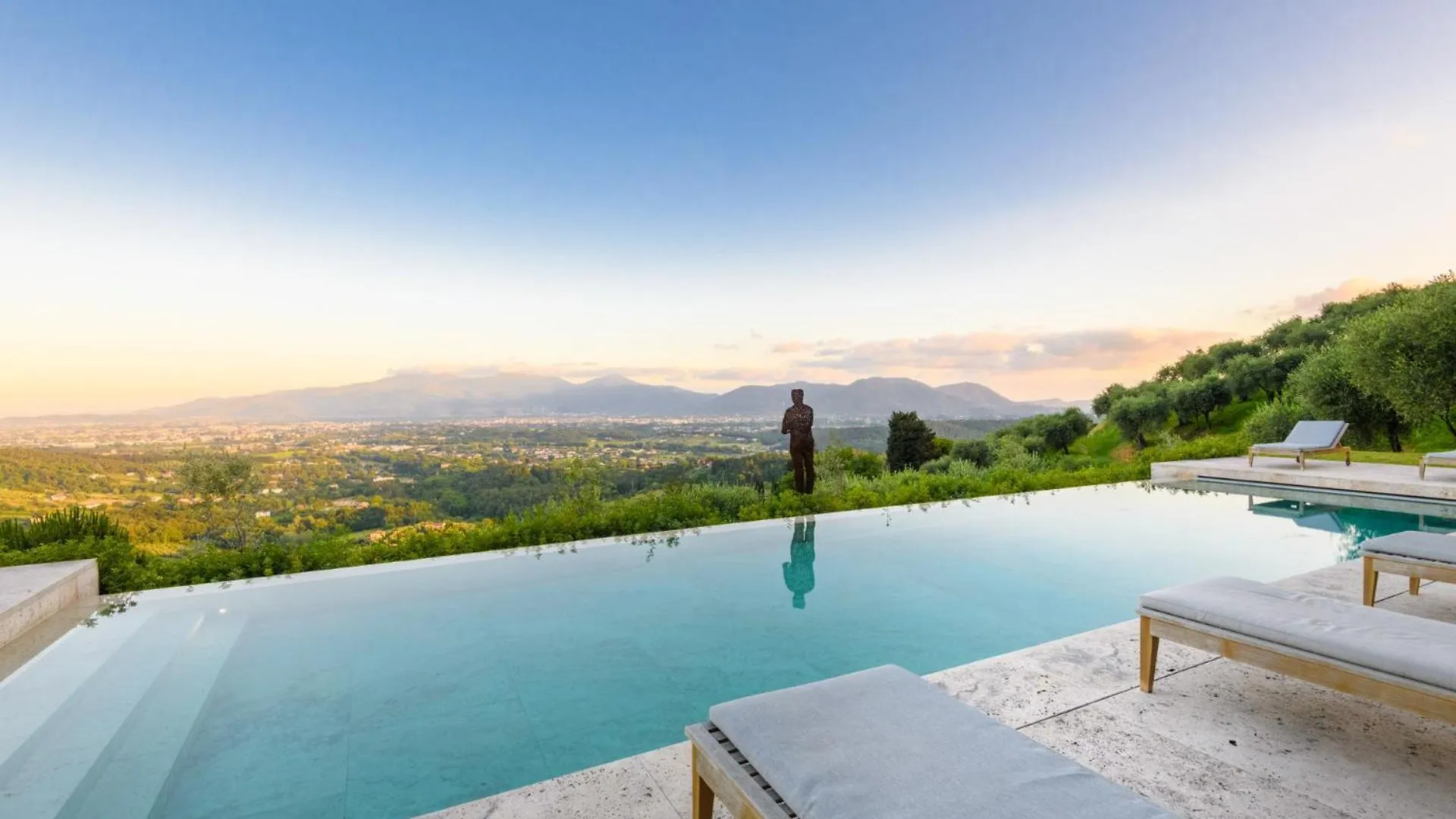 Villa Sunset, Luxury Farmhouse With Infinity Pool Lucca 0*,  Italy