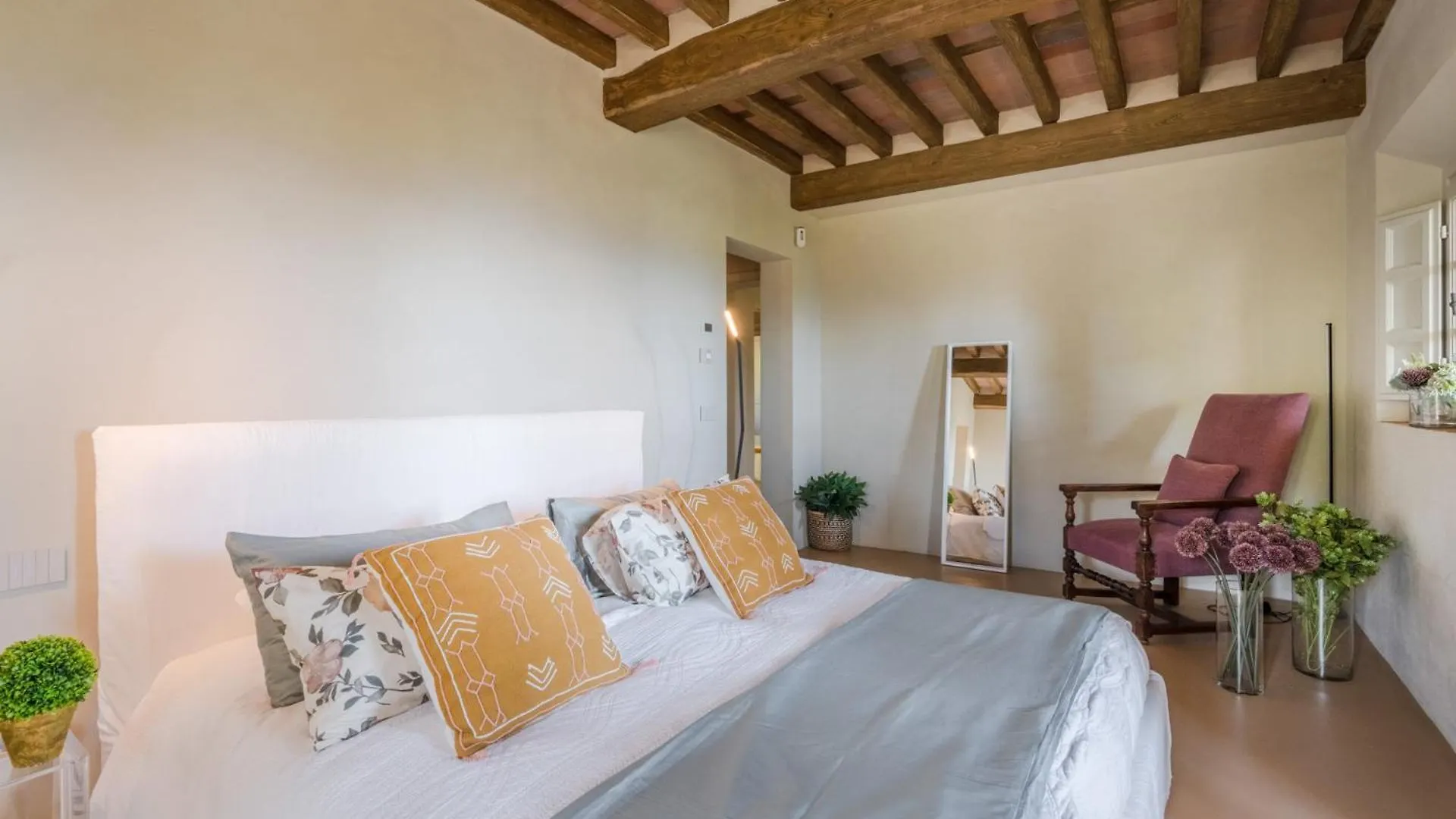 Villa Sunset, Luxury Farmhouse With Infinity Pool Lucca