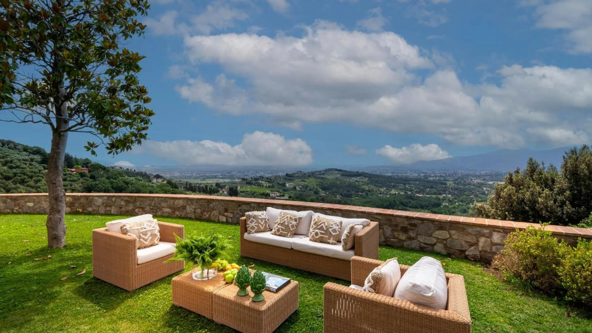 Villa Sunset, Luxury Farmhouse With Infinity Pool Lucca