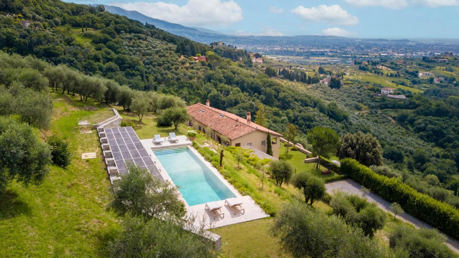Villa Sunset, Luxury Farmhouse With Infinity Pool Lucca