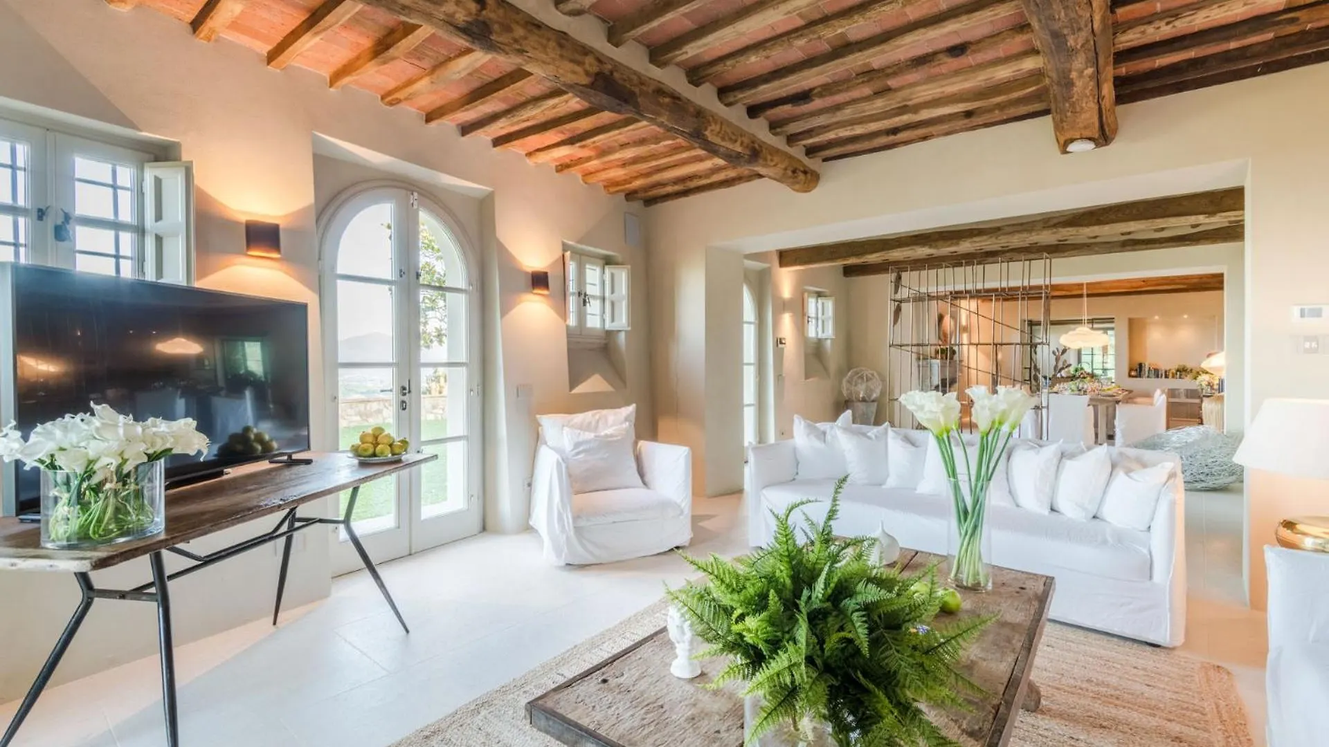 Villa Sunset, Luxury Farmhouse With Infinity Pool Lucca