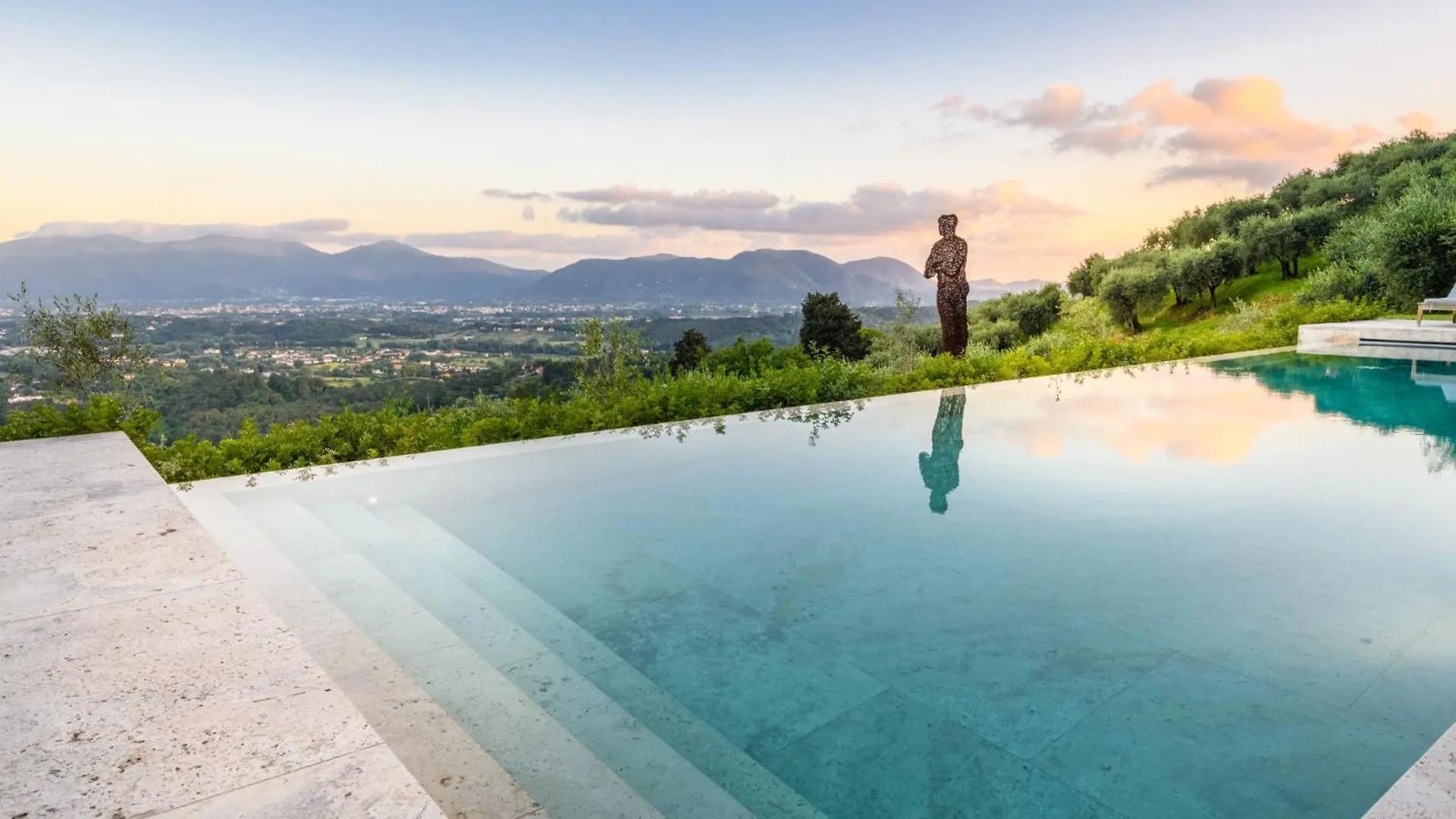 Villa Sunset, Luxury Farmhouse With Infinity Pool Lucca